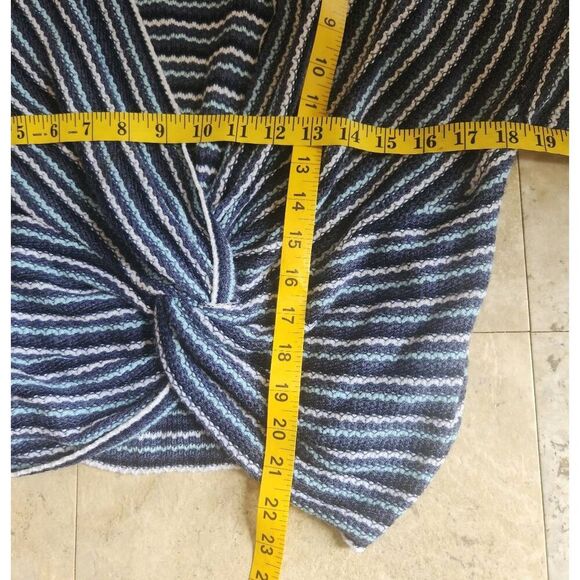 a.n.a. sweater, knotted in front - Picture 8 of 8